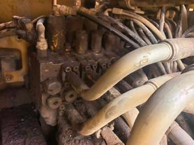 Buy Caterpillar 330B Used Excavator / 5 Buy Caterpillar 330B Used Excavator / 5