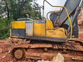 Buy Volvo EC200 Used Excavator / 3 Buy Volvo EC200 Used Excavator / 3