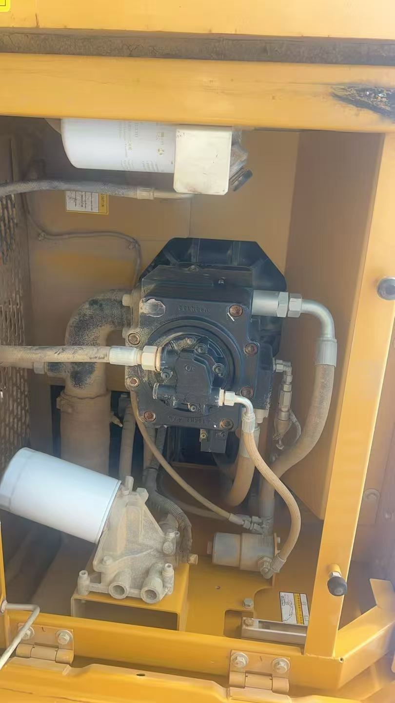 Buy Sany SY205C Used Excavator / 8