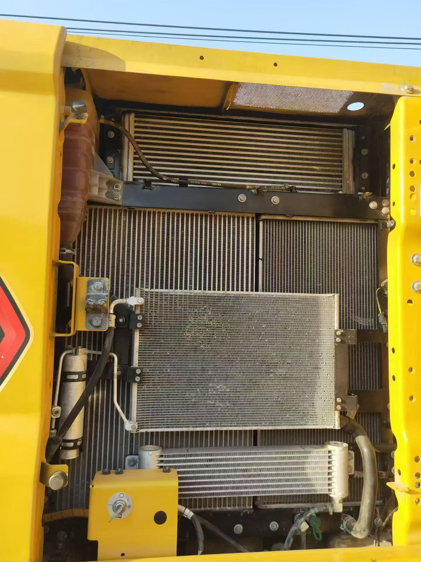 Buy Caterpillar 320GC Used Excavator / 4 Buy Caterpillar 320GC Used Excavator / 4