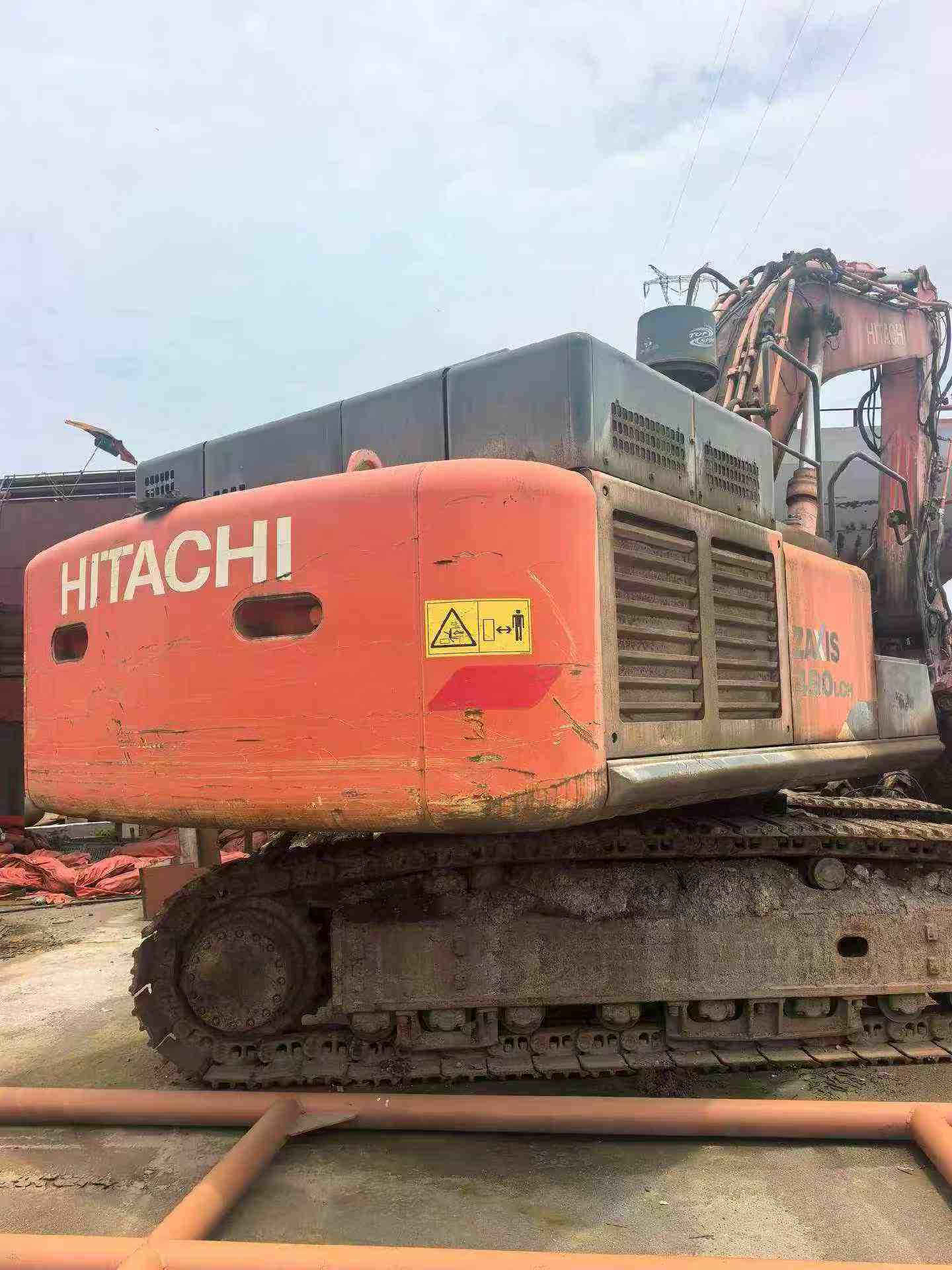 Buy Hitachi ZX490LCH-5A Used Excavator / 1