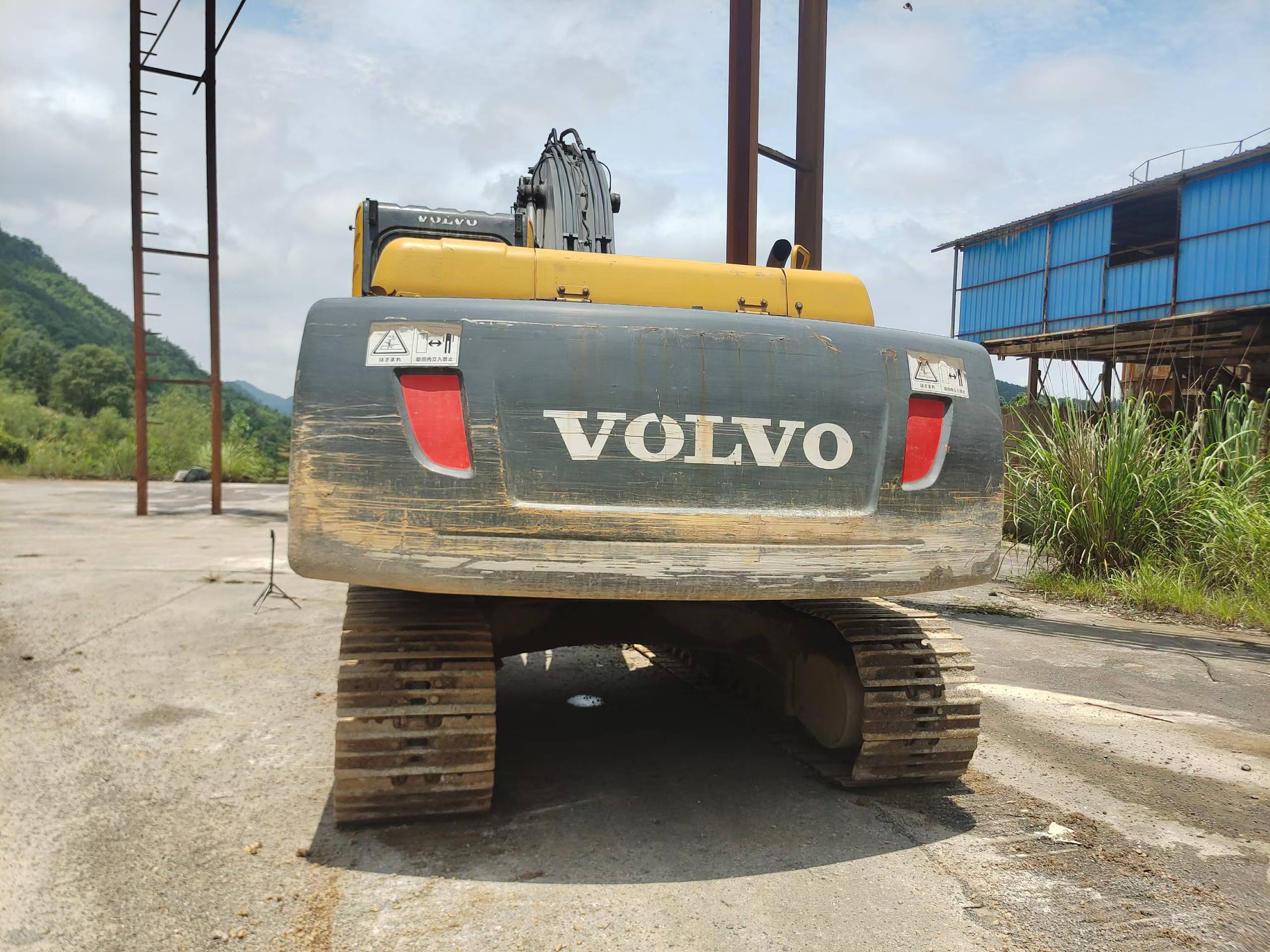 Buy Volvo EC210B Used Excavator / 3