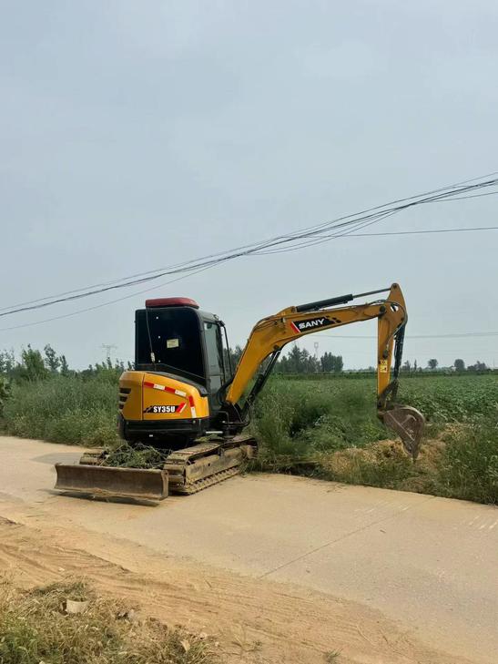 Buy Sany SY35C Used Excavator / 1