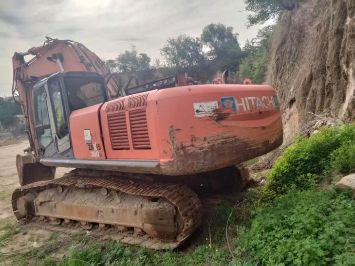 Buy Hitachi EX360-5 Used Excavator / 1