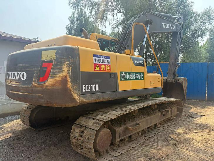 Buy Volvo EC210B Used Excavator / 1