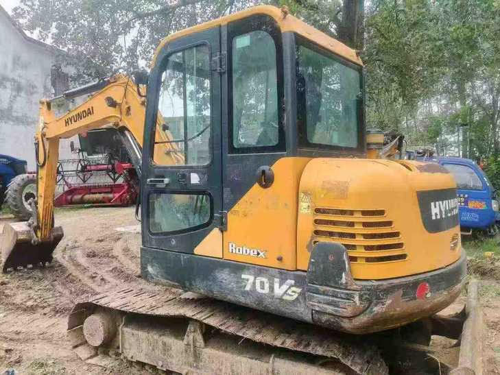 Buy Hyundai R 60VS Used Excavator / 1
