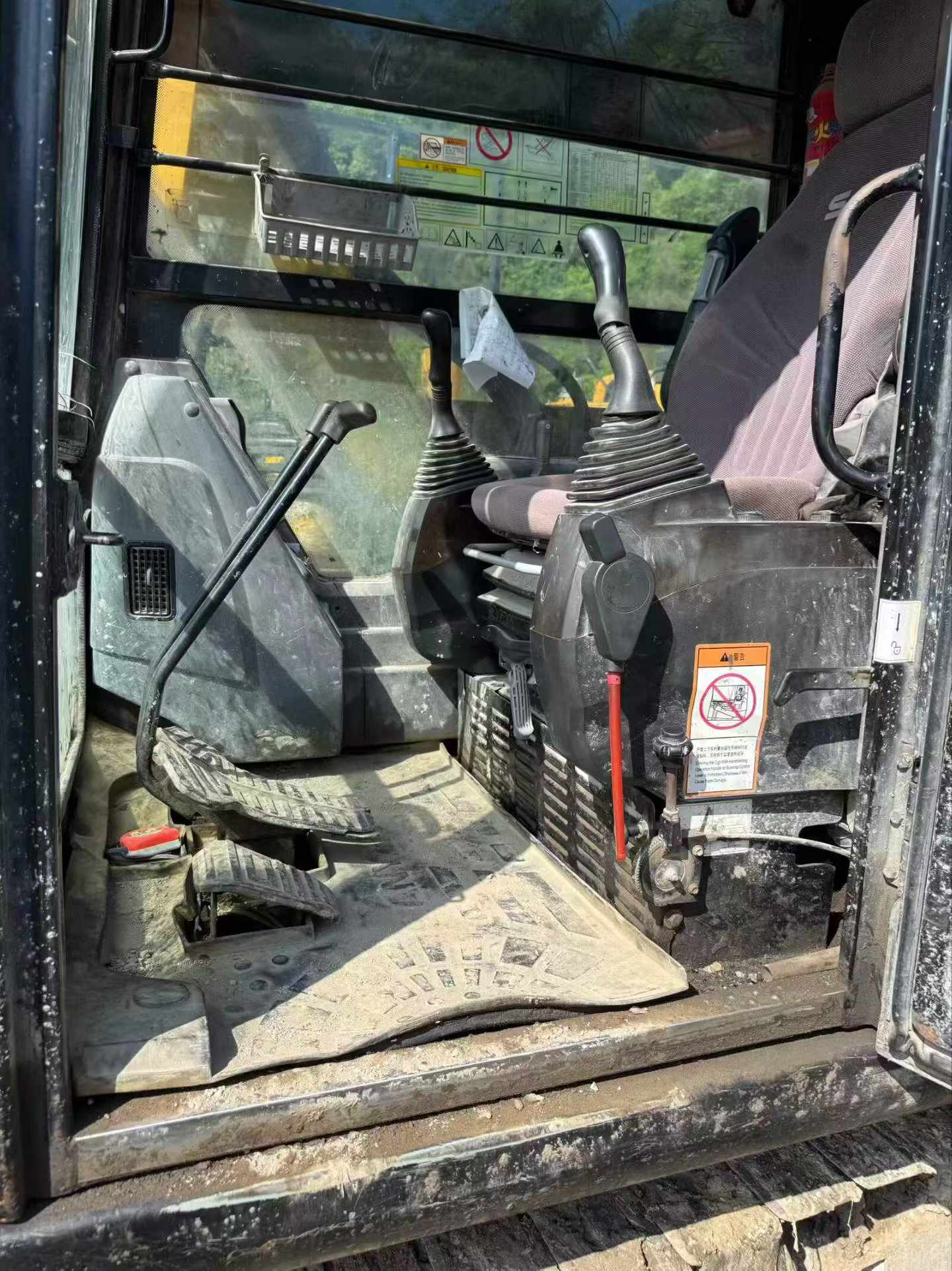 Buy Sany SY70C Used Excavator / 8