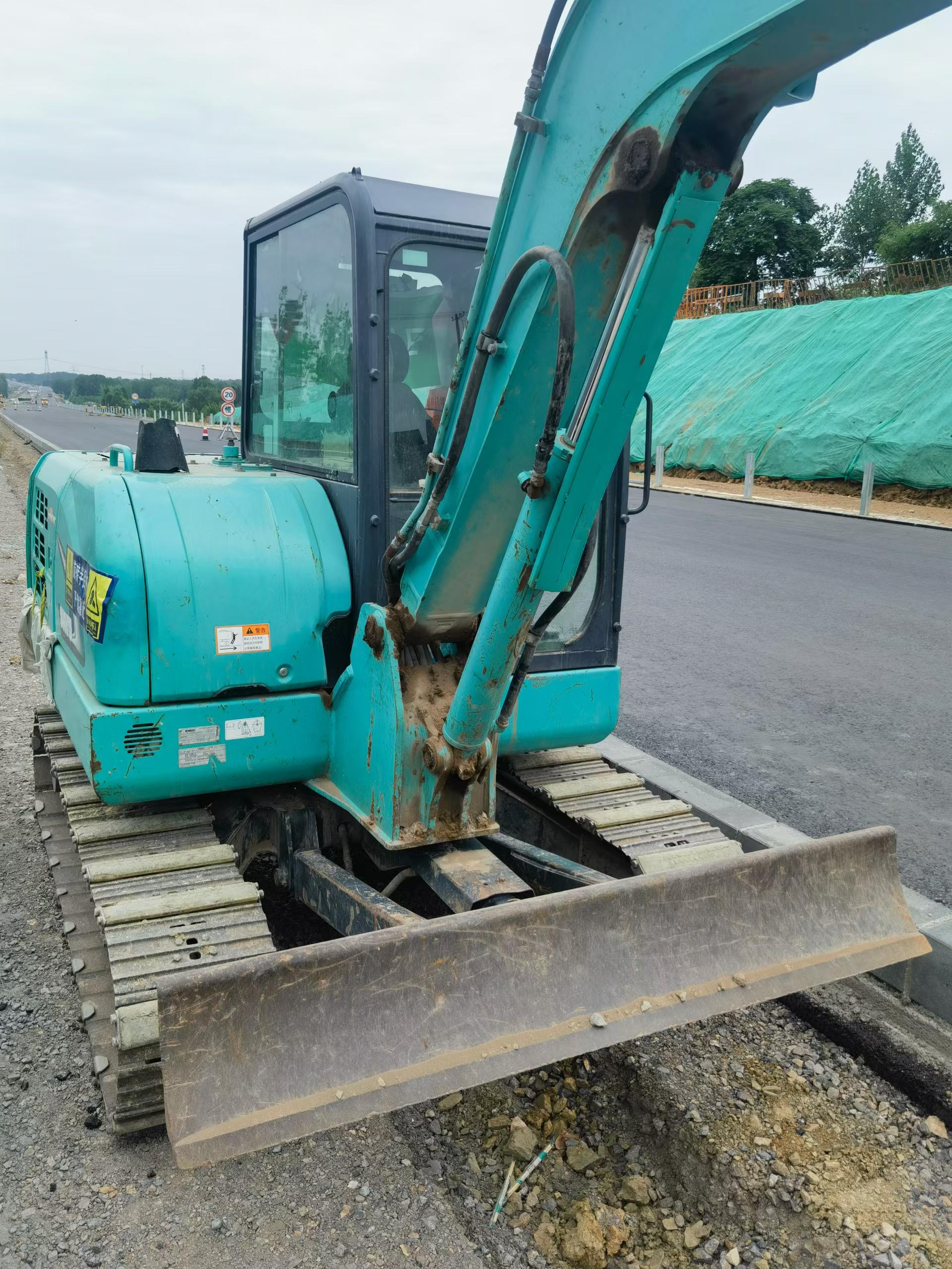 Buy Kobelco SK60-8 Used Excavator / 4 Buy Kobelco SK60-8 Used Excavator / 4