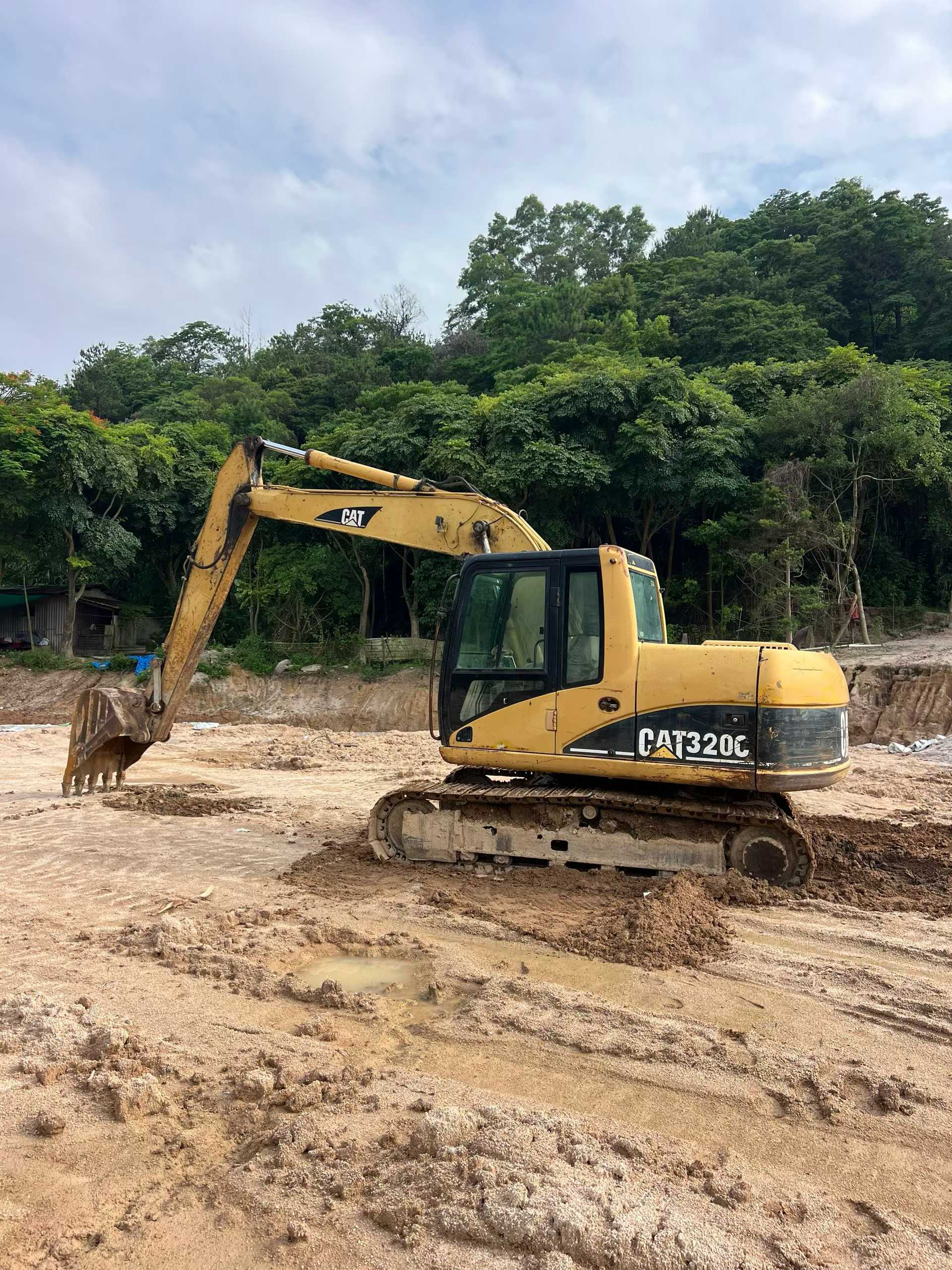 Buy Caterpillar 312C Used Excavator / 1
