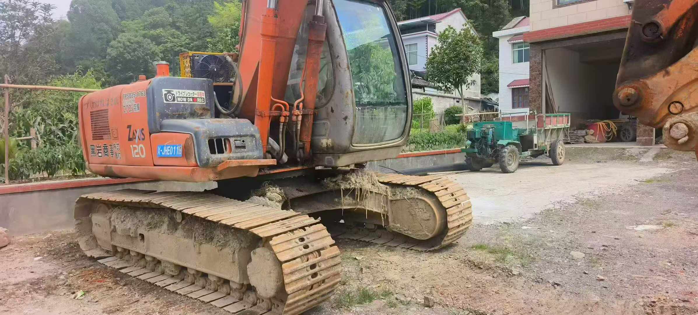 Buy Hitachi EX120 Used Excavator / 3