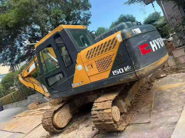 Buy Hyundai R130VS Used Excavator / 1