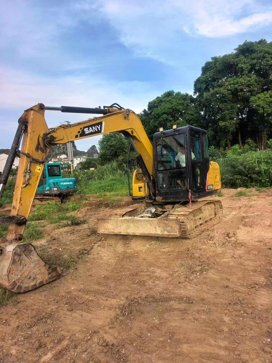 Buy Sany SY75 Used Excavator / 1