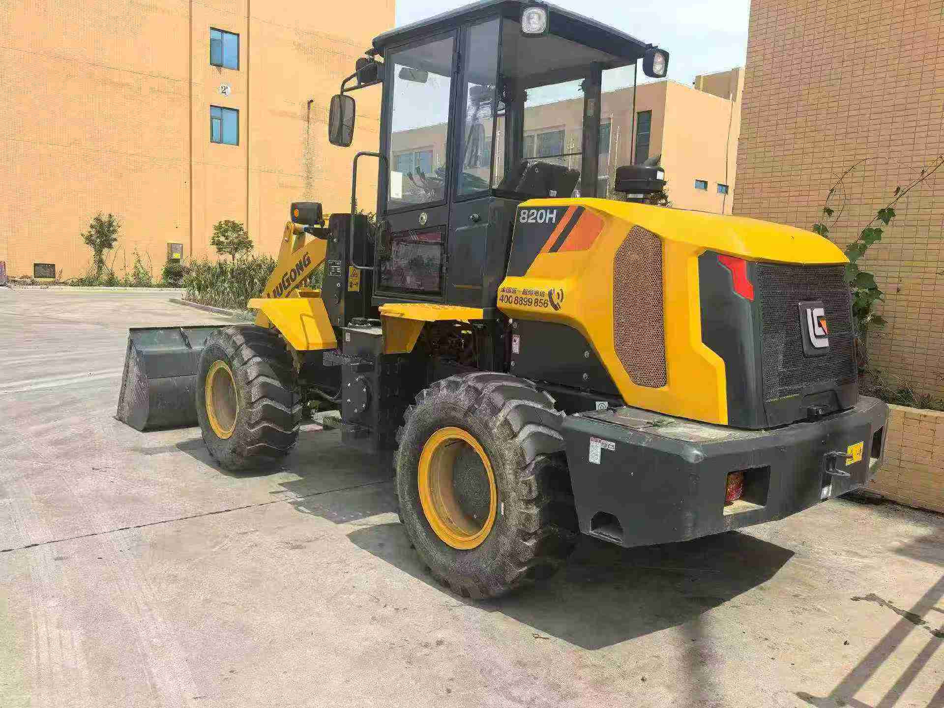 Comprar LiuGong CLG820C Usado Cargadora