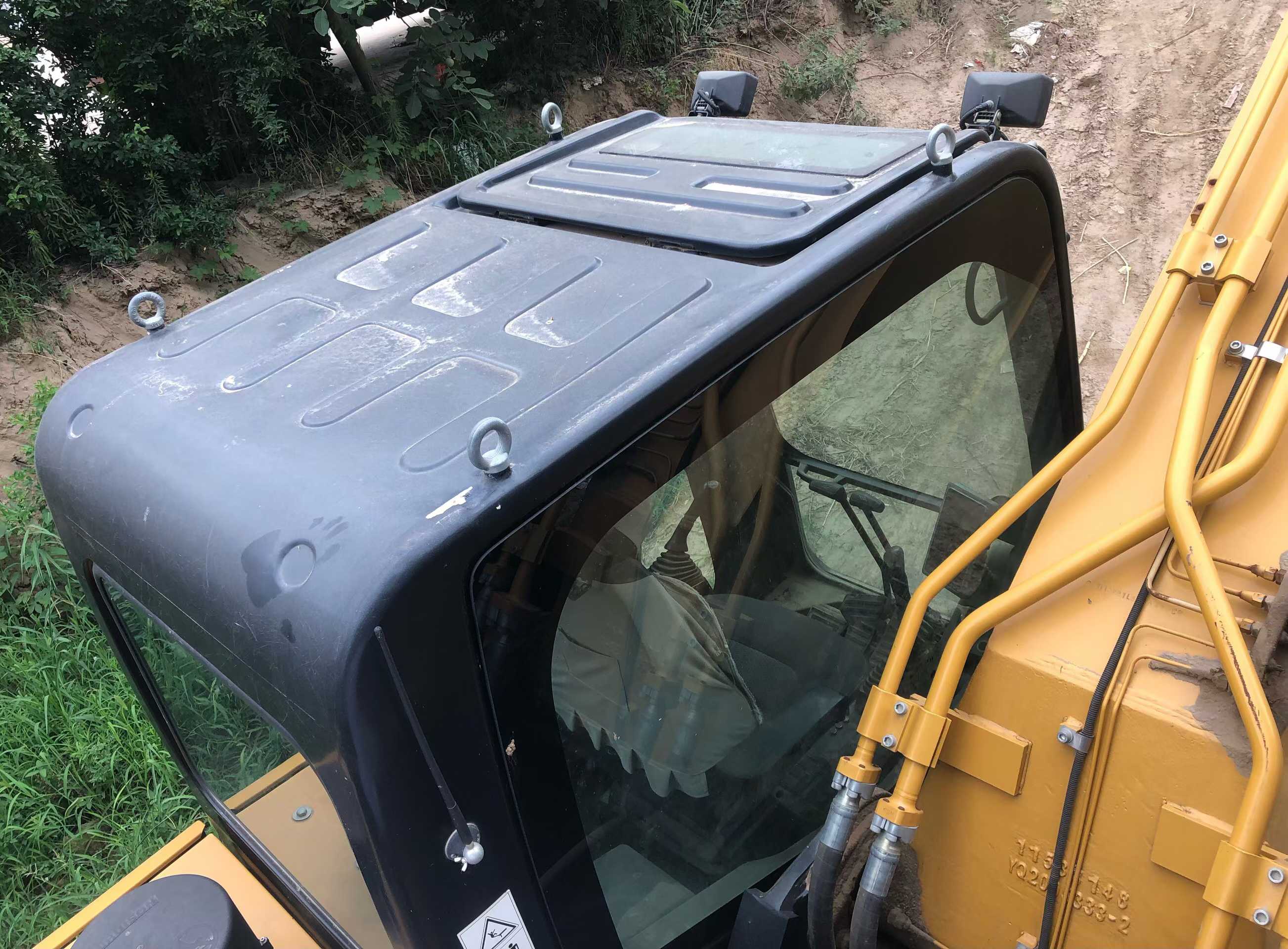Buy Sany SY200C Used Excavator / 6
