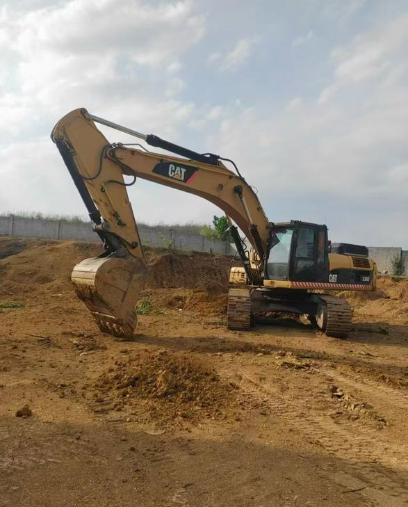 Buy Caterpillar 336E Used Excavator / 1