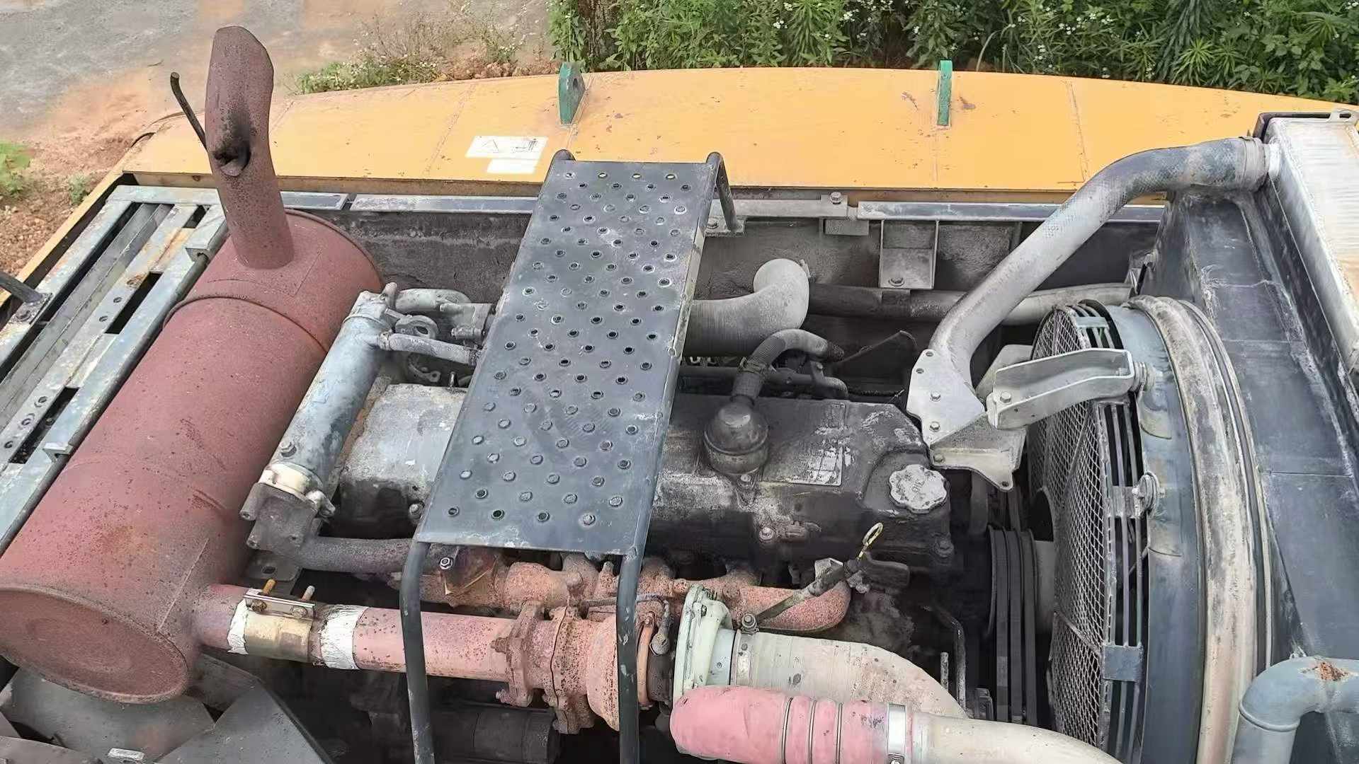 Buy Hyundai Used Excavator / 3