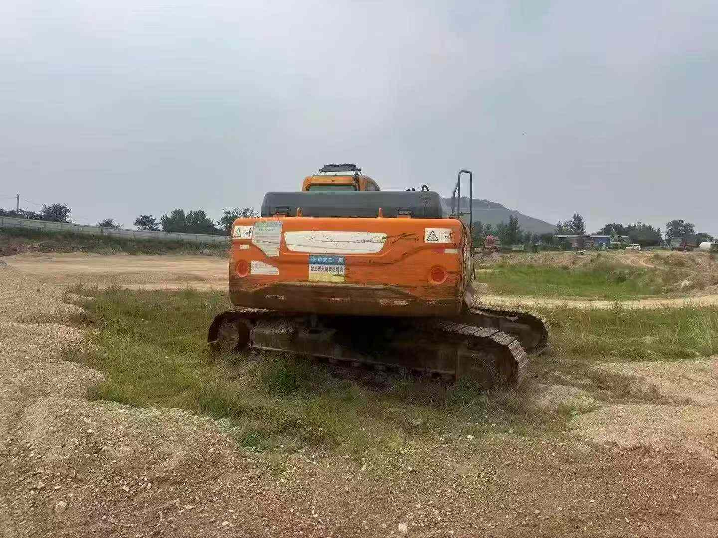 Buy Doosan DX260LC Used Excavator / 2