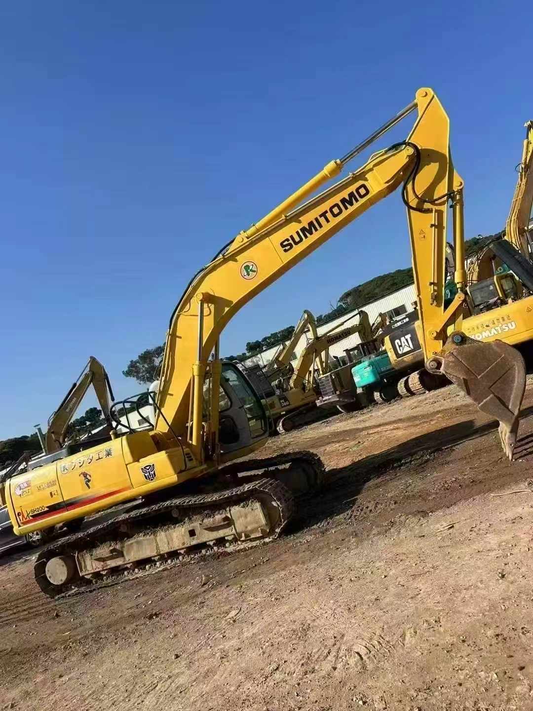 Buy Sumitomo SH200-3 Used Excavator / 3 Buy Sumitomo SH200-3 Used Excavator / 3