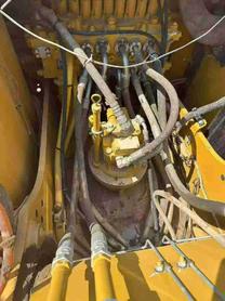 Buy Caterpillar 323 Used Excavator / 6 Buy Caterpillar 323 Used Excavator / 6