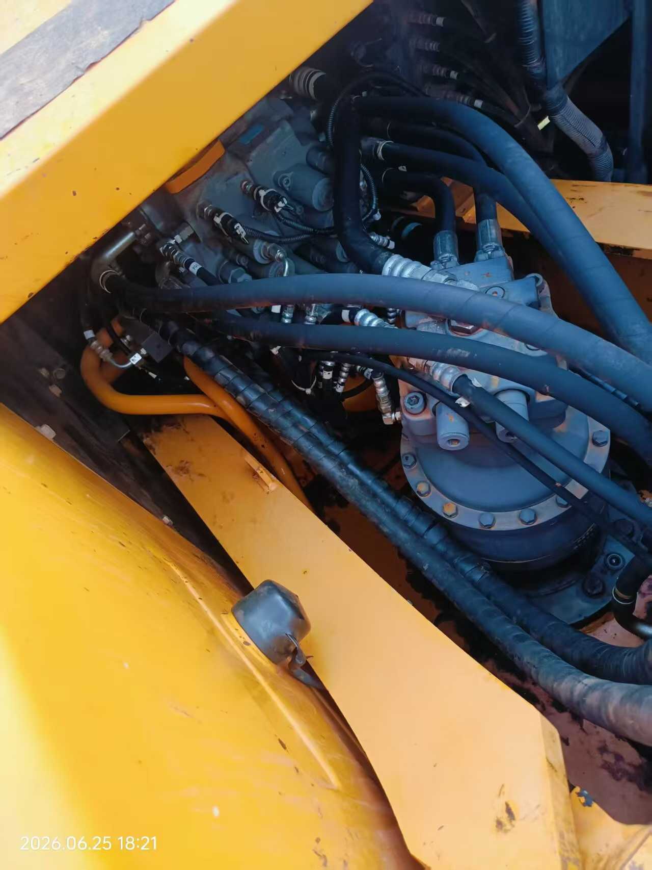 Buy Kato Used Excavator / 2 Buy Kato Used Excavator / 2