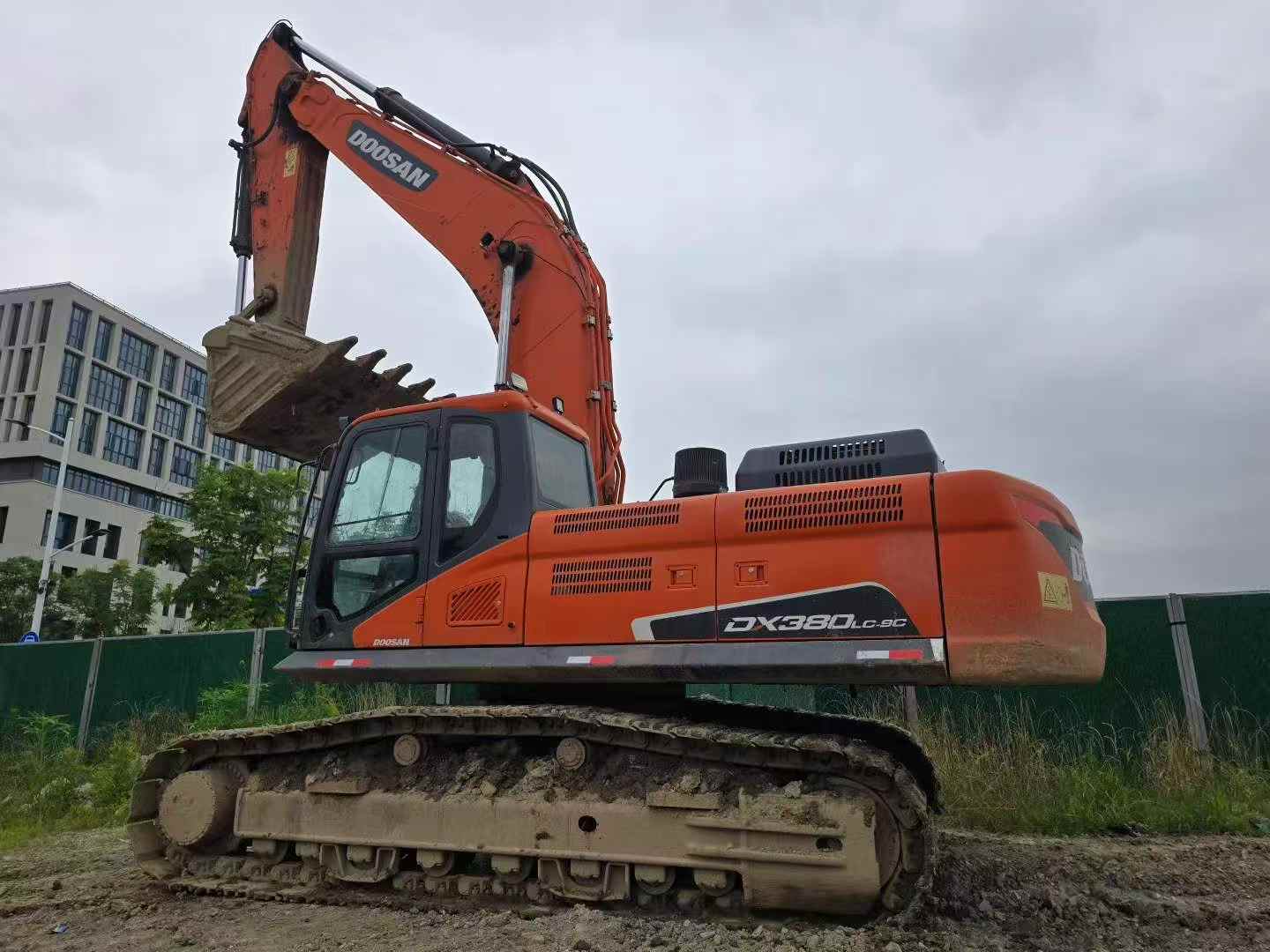 Buy Doosan DX380 Used Excavator / 4 Buy Doosan DX380 Used Excavator / 4