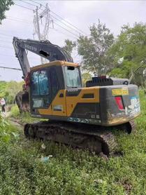 Buy Volvo L120E Used Excavator / 2 Buy Volvo L120E Used Excavator / 2