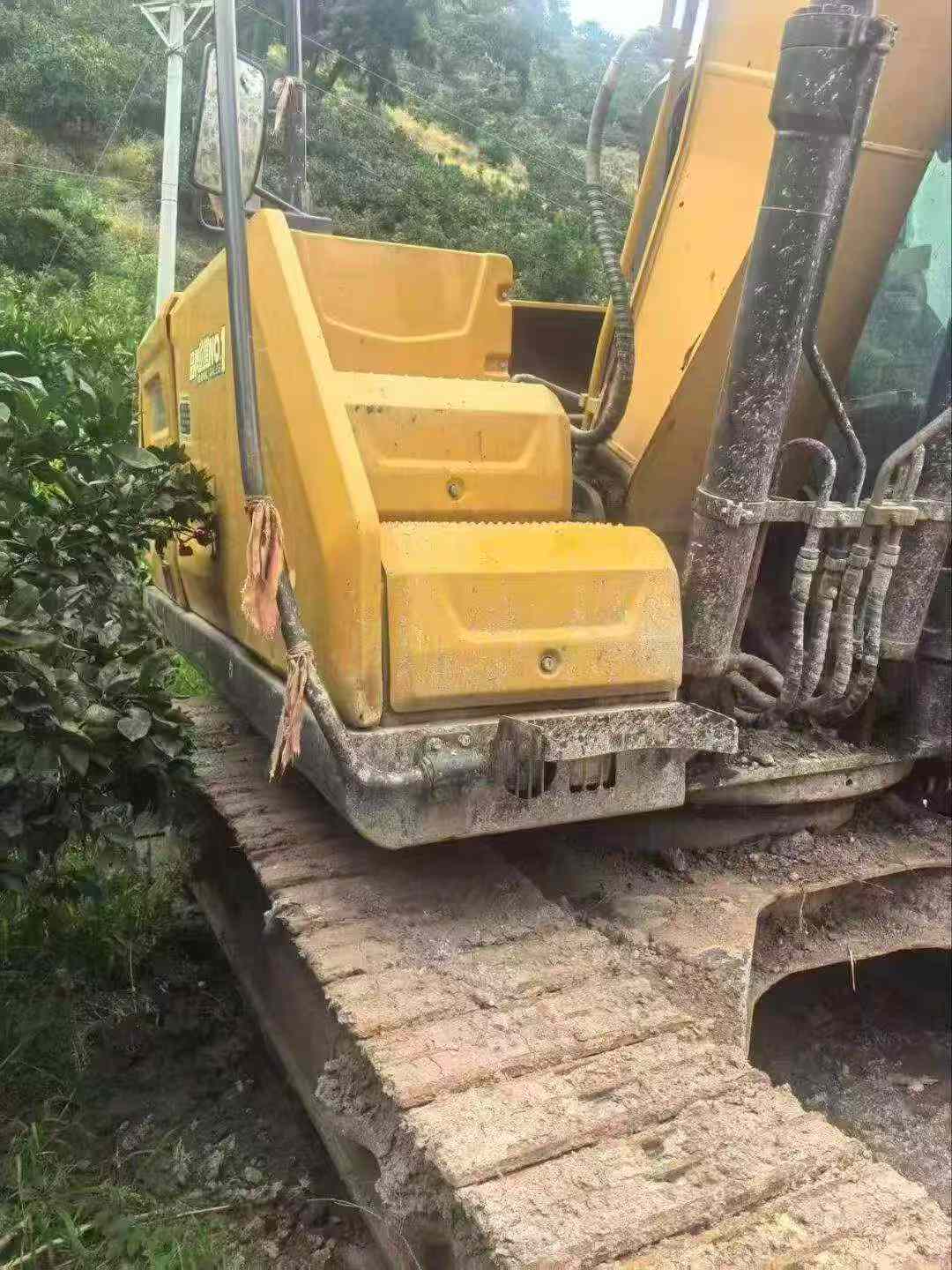 Buy XCMG XE135B Used Excavator / 3 Buy XCMG XE135B Used Excavator / 3