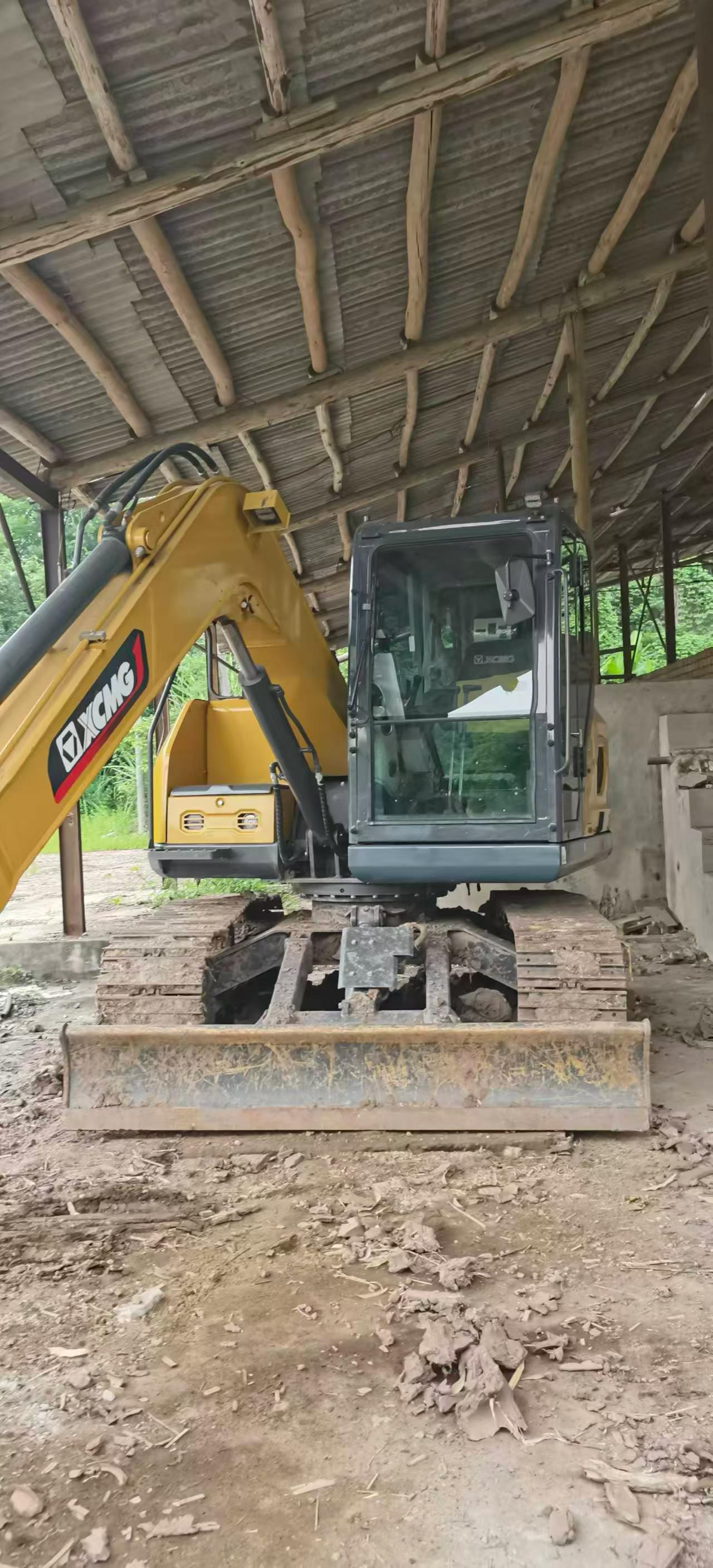 Buy XCMG XE75C Used Excavator / 3 Buy XCMG XE75C Used Excavator / 3