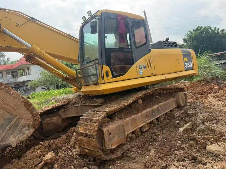 Buy Komatsu PC360-7 Used Excavator / 1