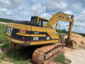 Buy Caterpillar 320V2 Used Excavator / 3 Buy Caterpillar 320V2 Used Excavator / 3