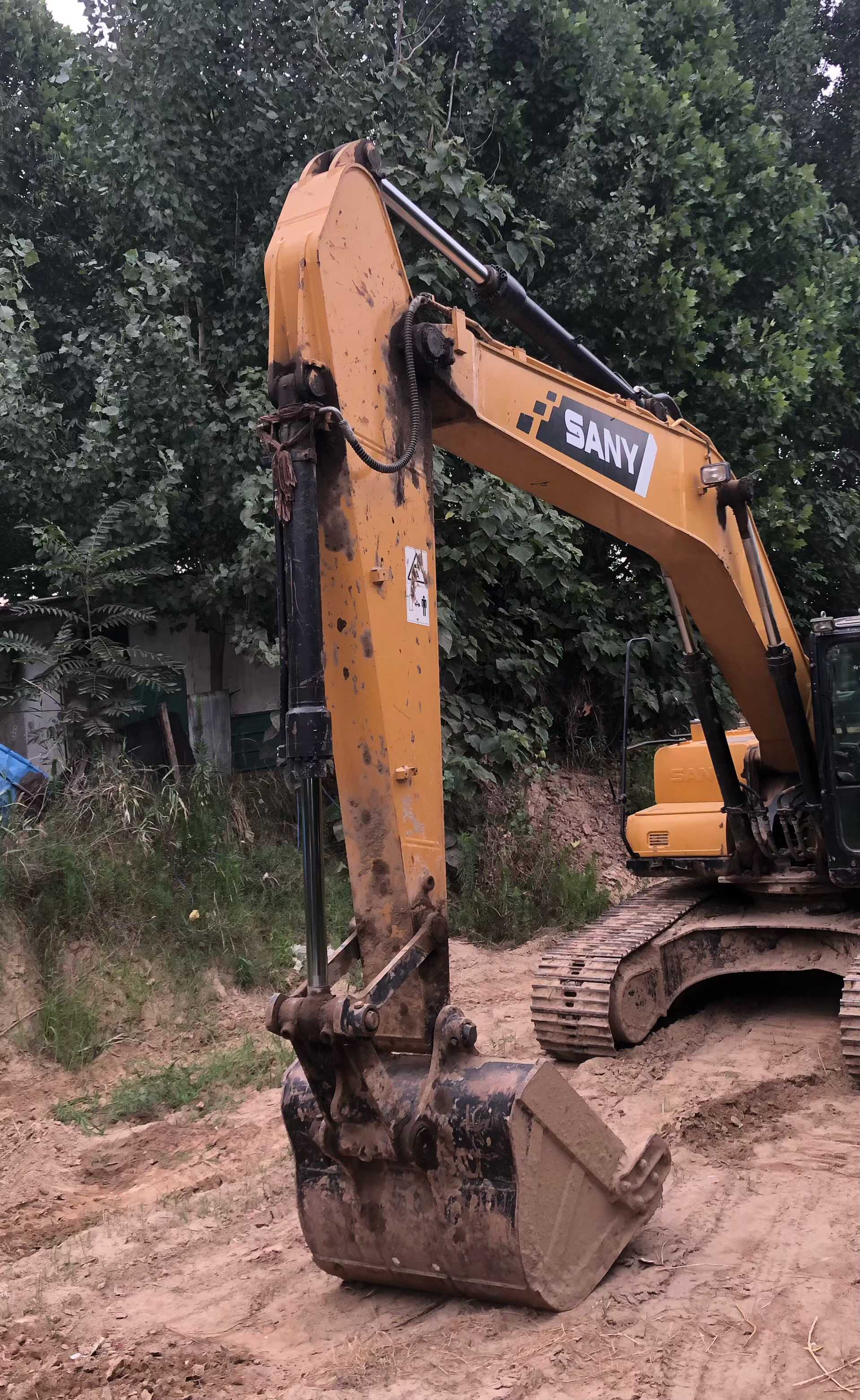 Buy Sany SY200C Used Excavator / 7