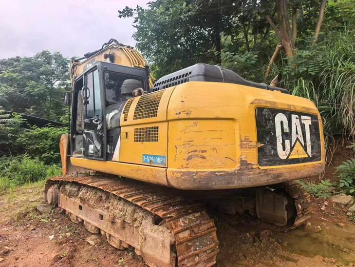 Buy Caterpillar 330B Used Excavator / 1