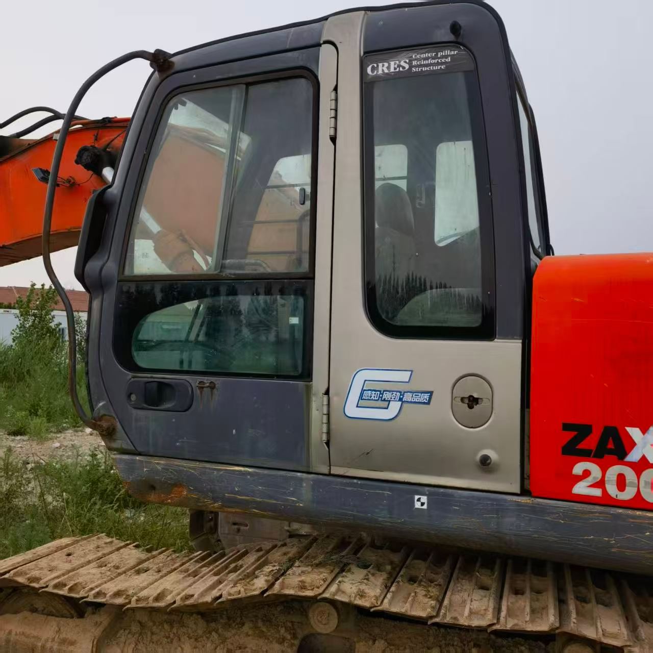 Buy Hitachi EX200 Used Excavator / 3 Buy Hitachi EX200 Used Excavator / 3
