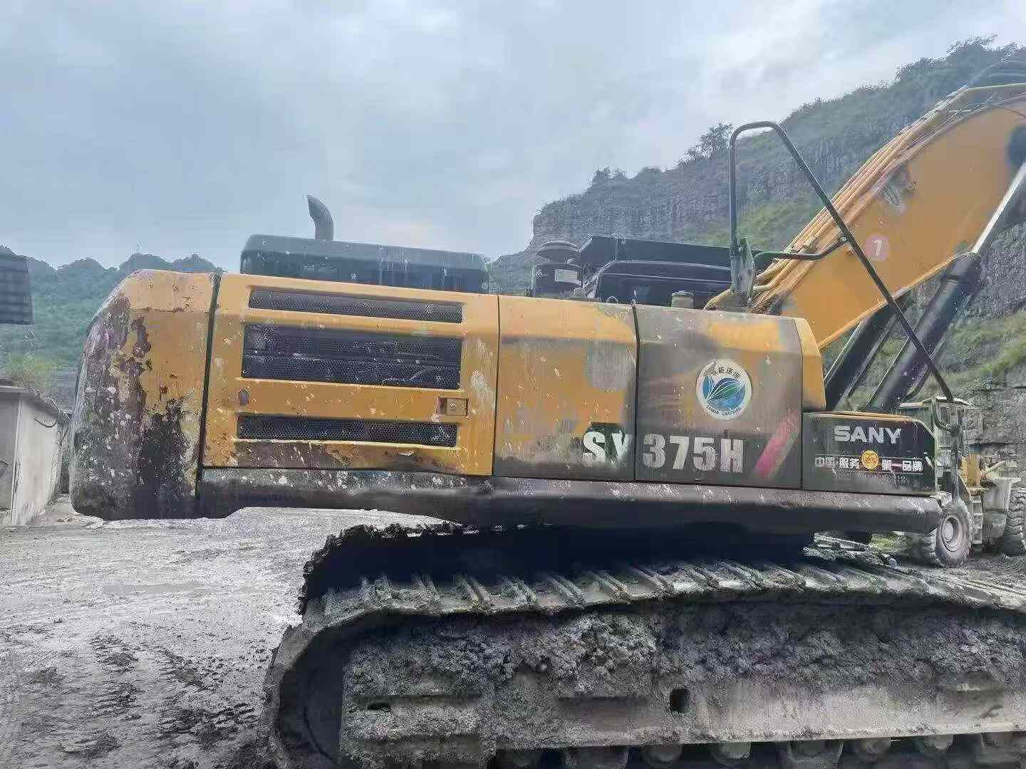 Buy Sany SY375H Used Excavator / 4