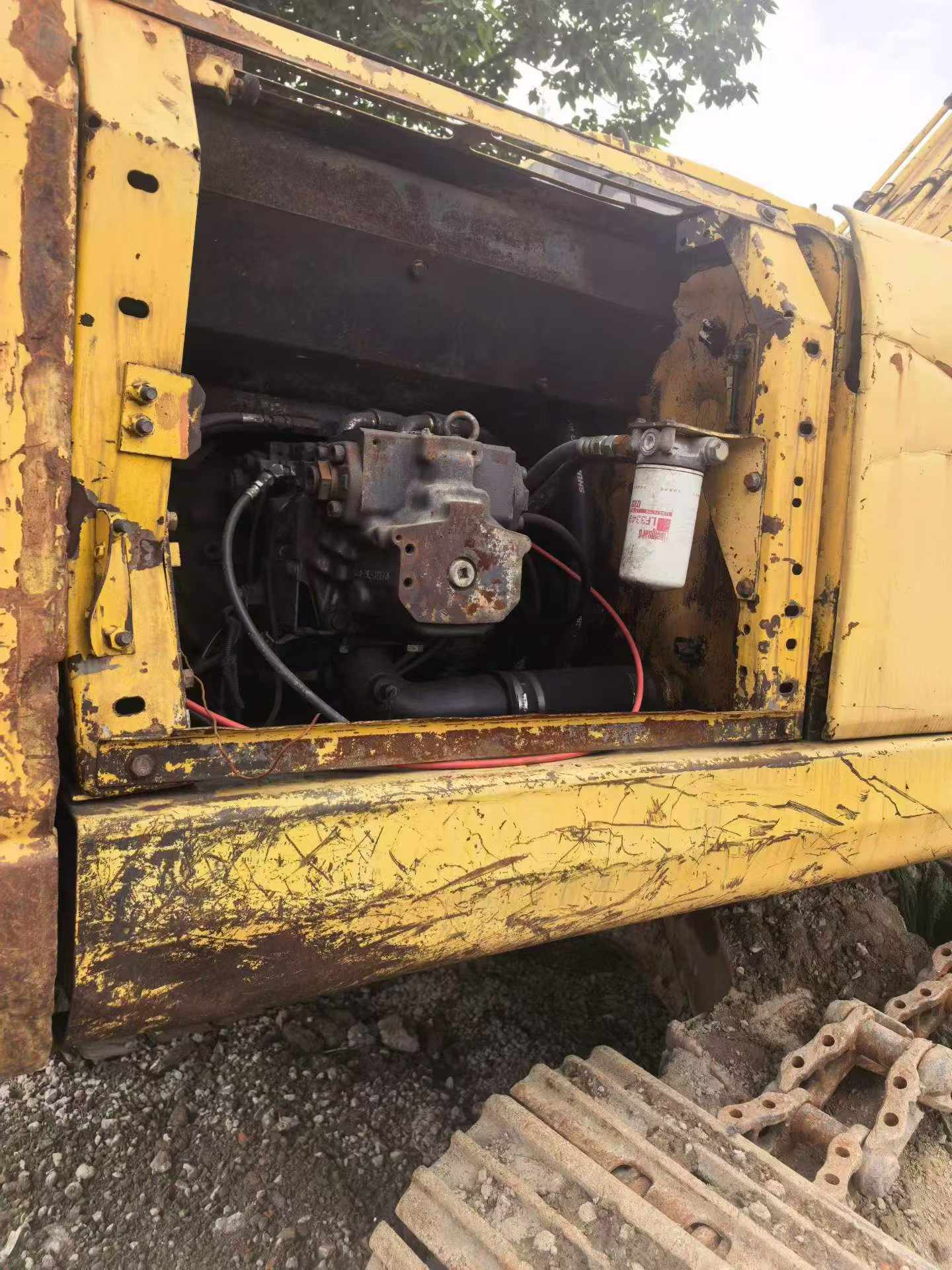 Buy Komatsu PC200 Used Excavator / 4 Buy Komatsu PC200 Used Excavator / 4