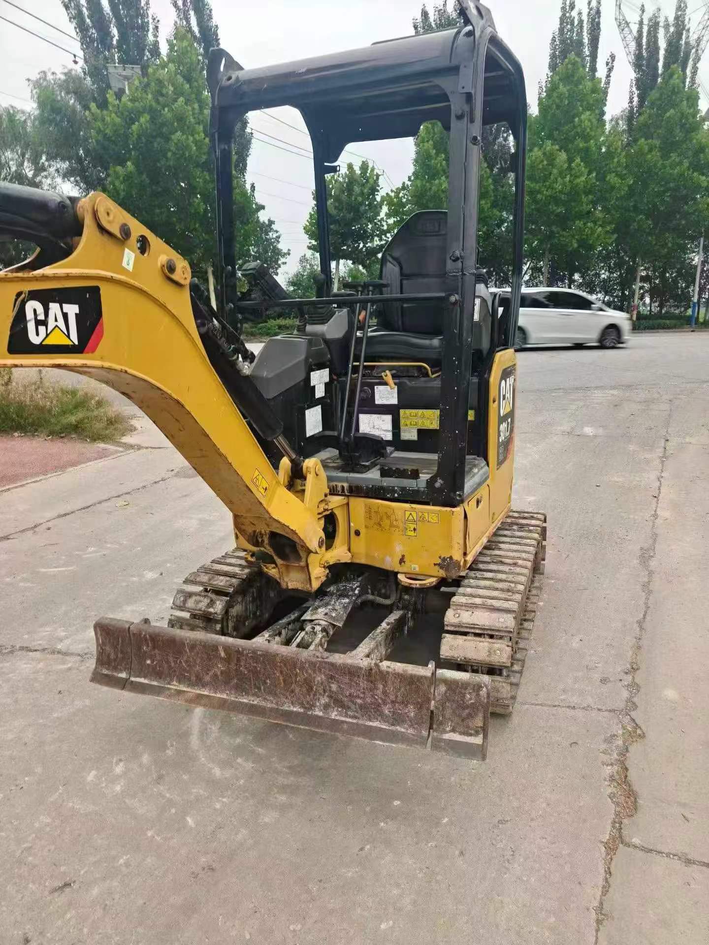 Buy Caterpillar 301.4C Used Excavator / 2 Buy Caterpillar 301.4C Used Excavator / 2