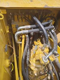 Buy Caterpillar 323D2L Used Excavator / 8 Buy Caterpillar 323D2L Used Excavator / 8