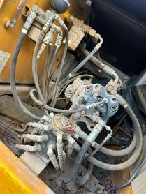 Buy Kato Used Excavator / 2 Buy Kato Used Excavator / 2