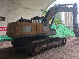 Buy XCMG XE245DK Used Excavator / 2 Buy XCMG XE245DK Used Excavator / 2