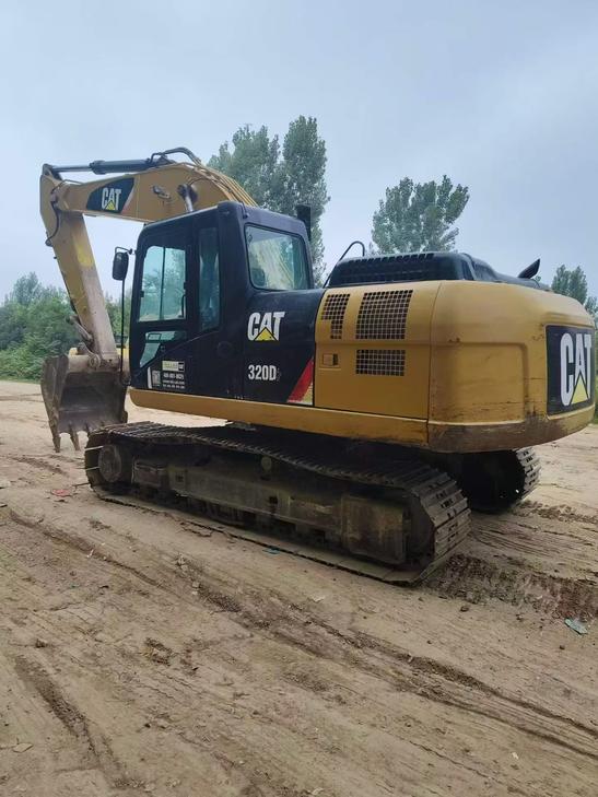 Buy Caterpillar 320D Used Excavator / 1