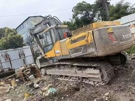 Buy Volvo EC300DL Used Excavator / 3 Buy Volvo EC300DL Used Excavator / 3