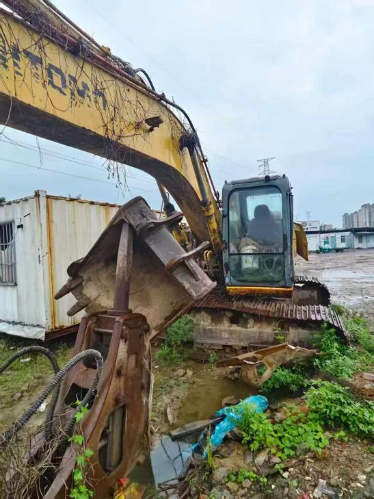 Buy Sumitomo SH210-5 Used Excavator / 1