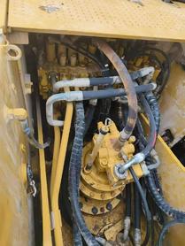 Buy Caterpillar 320D Used Excavator / 5 Buy Caterpillar 320D Used Excavator / 5