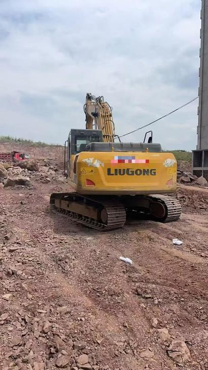 Buy Sany SY135 Used Excavator / 1