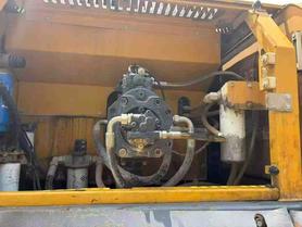 Buy XCMG XE400T Used Excavator / 3 Buy XCMG XE400T Used Excavator / 3