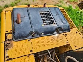 Buy Caterpillar 320D Used Excavator / 8 Buy Caterpillar 320D Used Excavator / 8