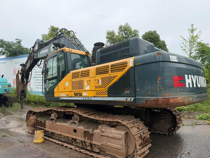 Buy Hyundai R505LVS Used Excavator / 1