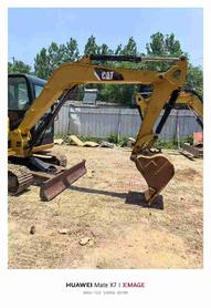 Buy Caterpillar 305.5 Used Excavator / 3 Buy Caterpillar 305.5 Used Excavator / 3