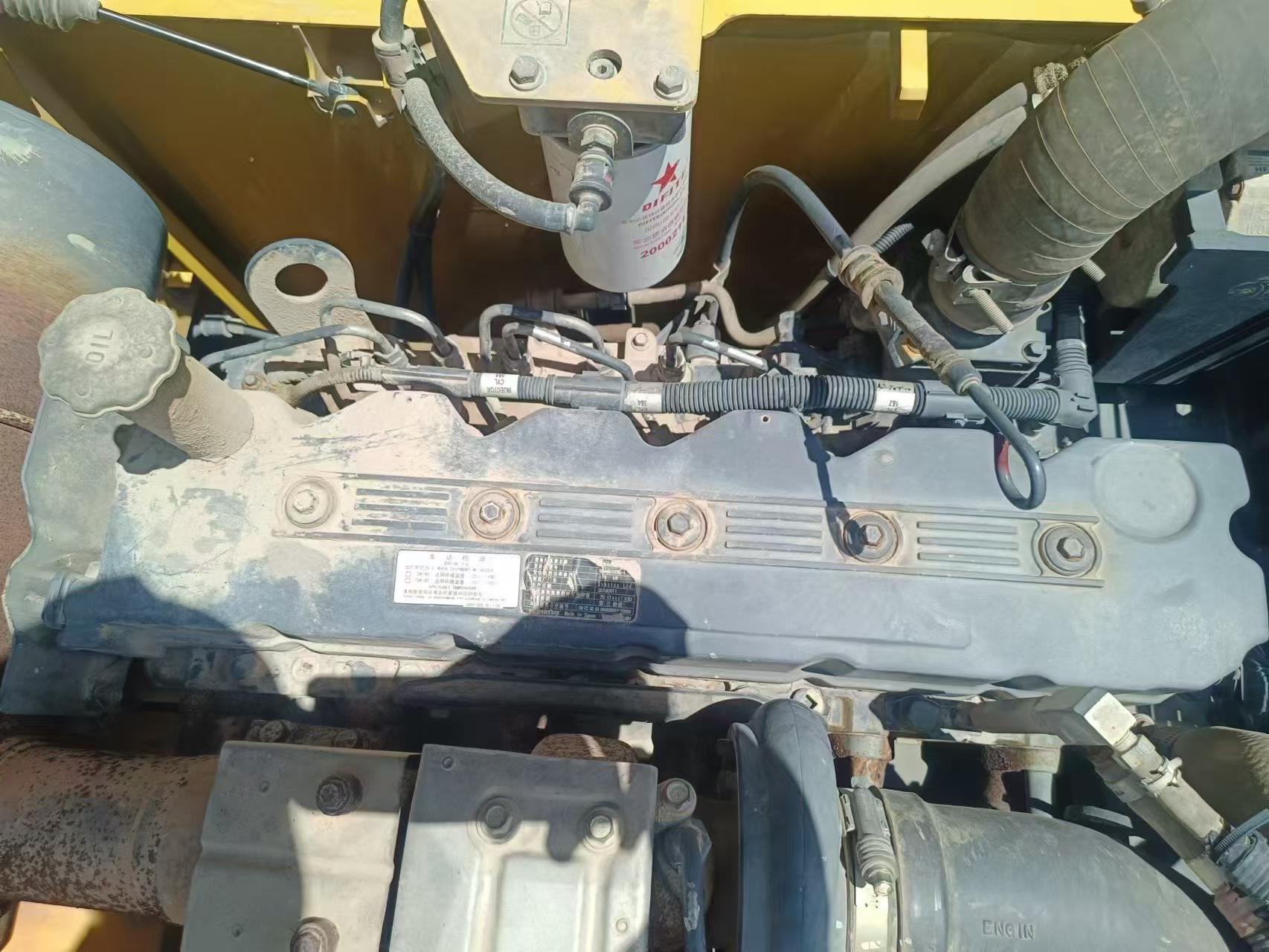 Buy Komatsu PC200-8 Used Excavator / 2