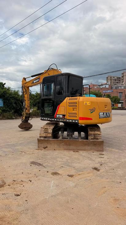 Buy Sany SY75 Used Excavator / 1